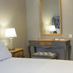 Vk Luxury With Private Parking (adults Only) Апартаменты *