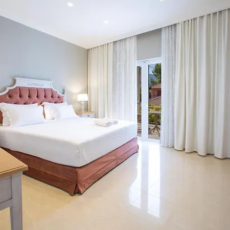 Vk Luxury With Private Parking (adults Only) Apartment *